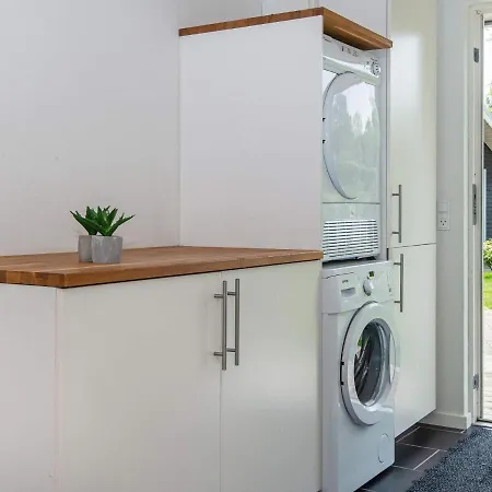 8 Person In Silkeborg-by Traum *