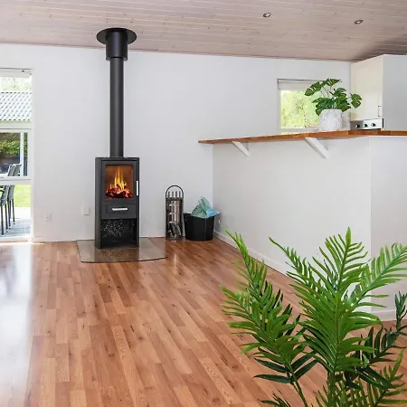 8 Person In Silkeborg-by Traum